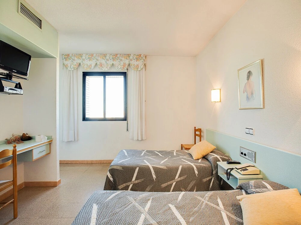 Hotel Restaurante Blanc I Negre 2
