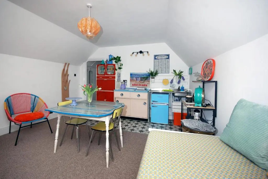 Enjoy Ventnor 2, Pier Street, Wightlink offer
