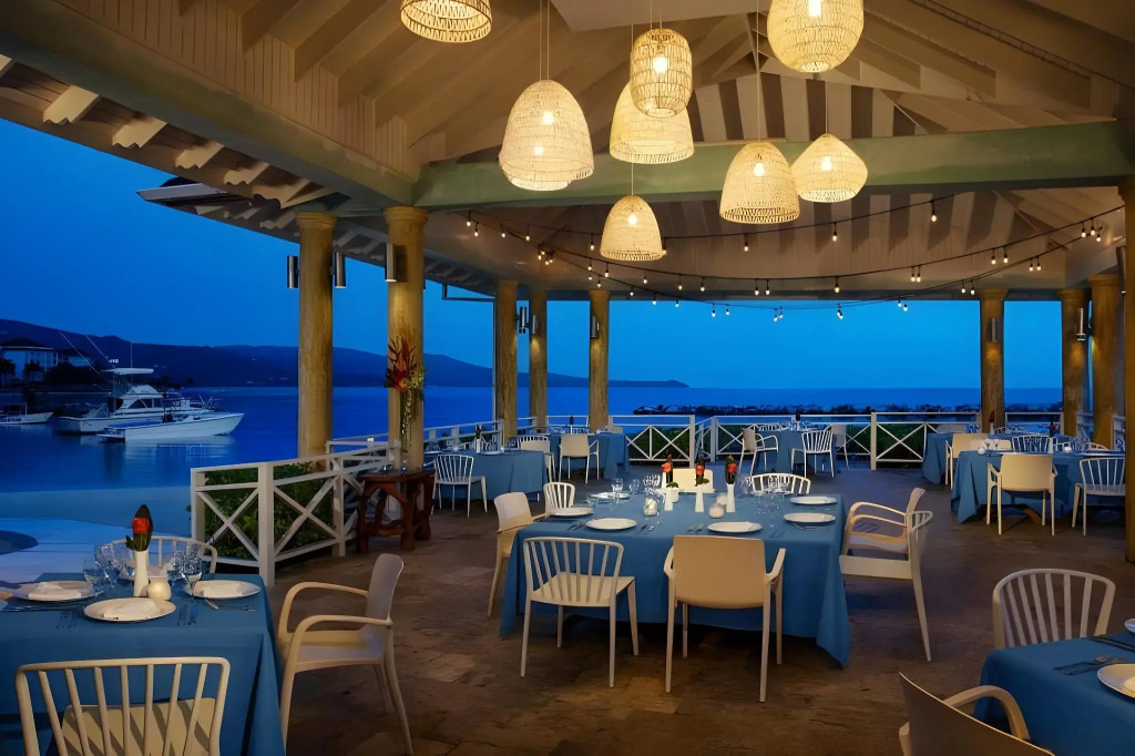 Sunset Beach Resort Spa and Waterpark All-Inclusive