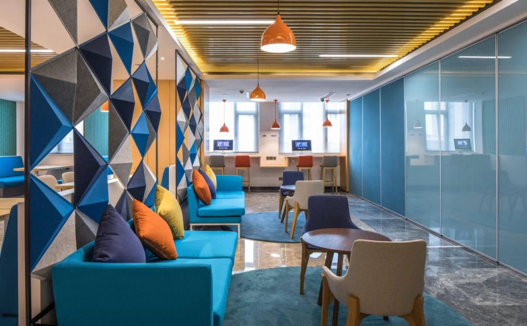 Holiday Inn Express Haining City Center