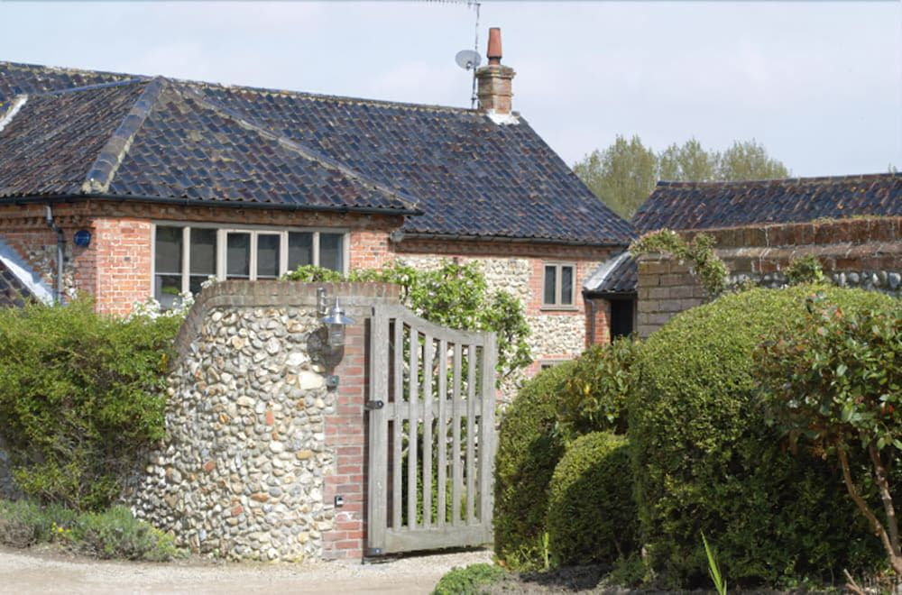 Reeds Barn