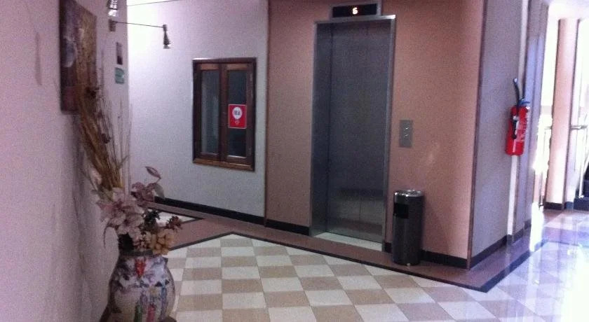 Java Hotel
