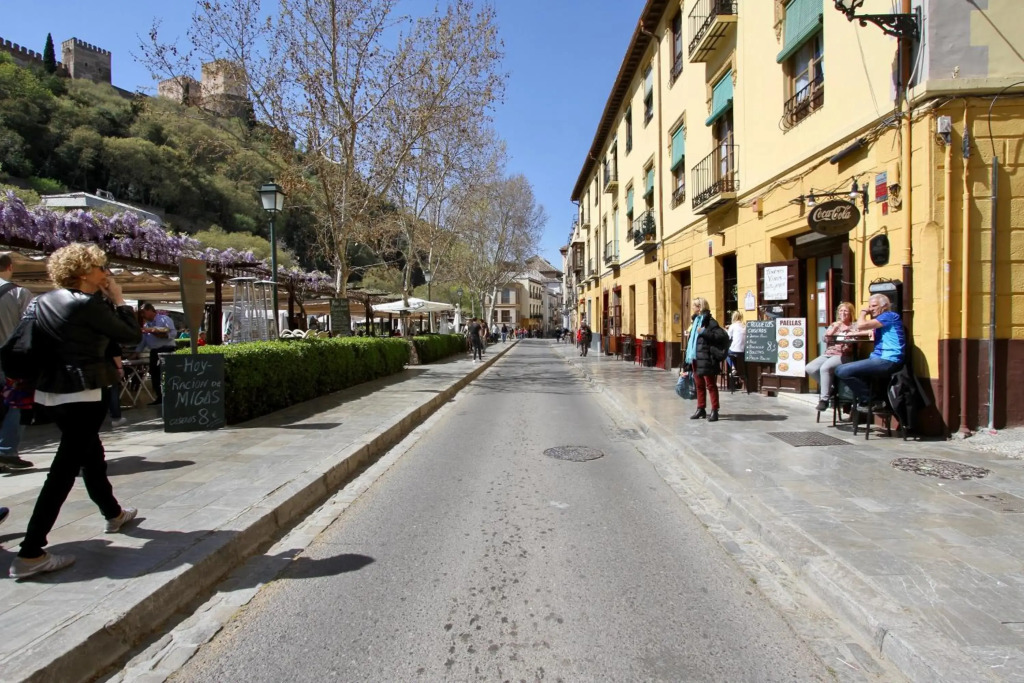 Apartamentos Nest Flats Paseo de los Tristes