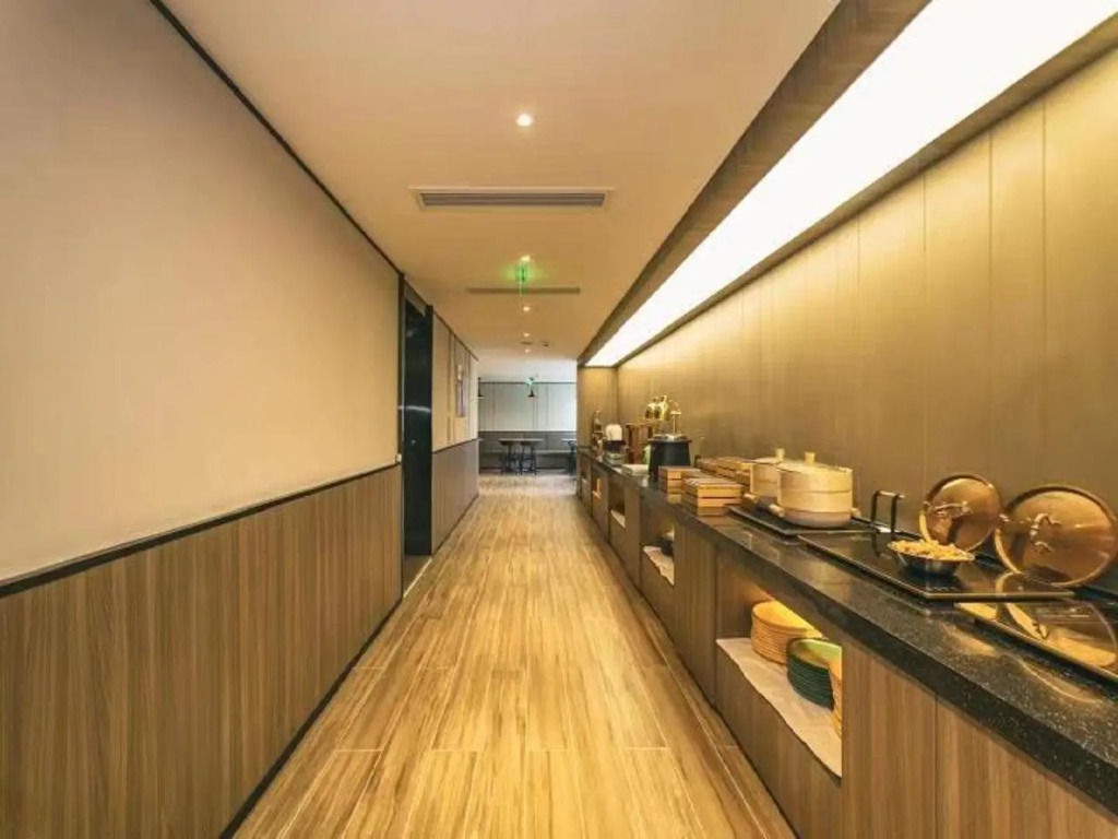 Hanting Hotel Qingdao Nanjing Road