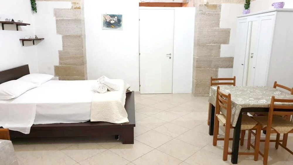Studio In Trani With Wonderful City View 1 Km From The Beach
