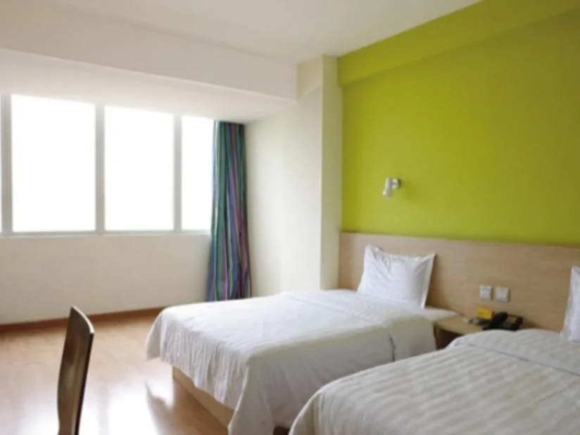 7 Days Inn Guangzhou Tangxia Keyun Branch