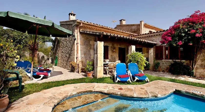 Villas Plomer Salas