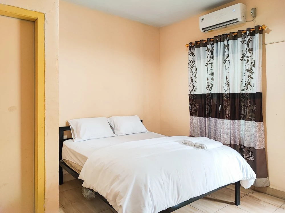 RedDoorz Syariah near Terminal Alam Barajo Jambi