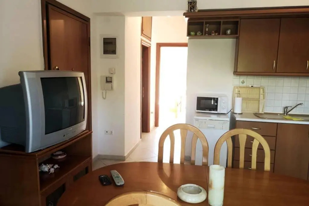 kallikratis apartment