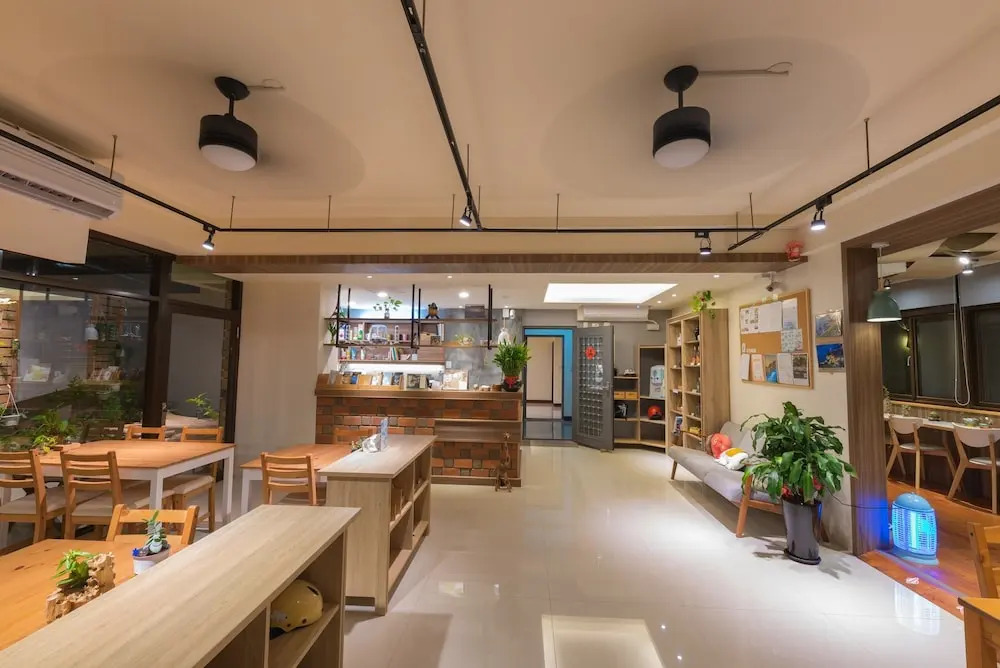 Mayu Hotel