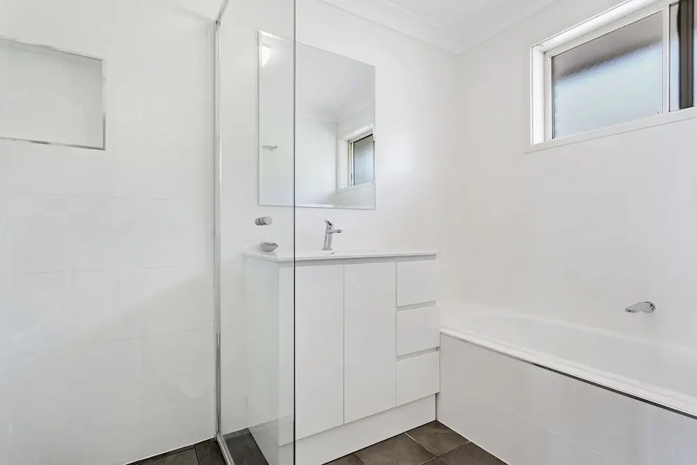 Sandranch, 123 Foreshore Drive