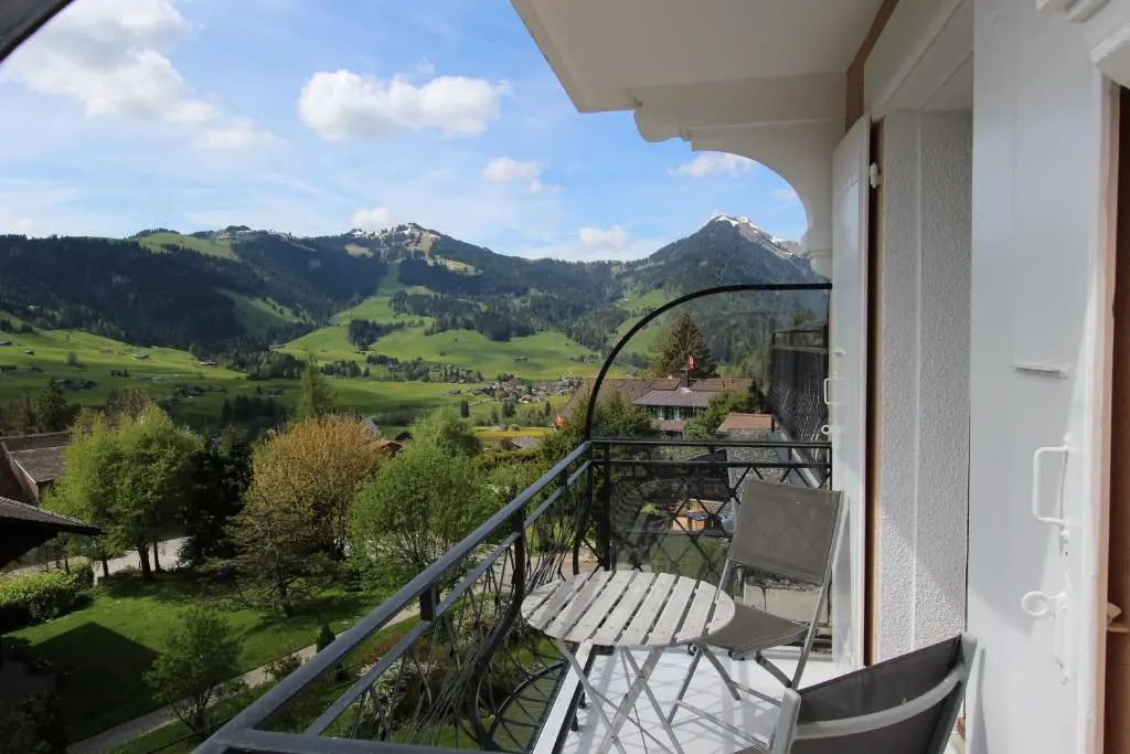 Rosat 18 Gstaad Valley
