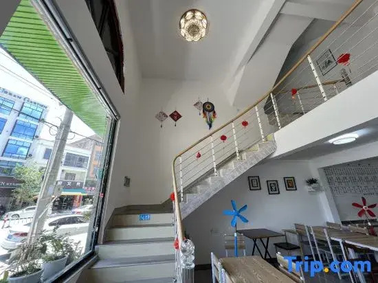Beihai Sanheyuan Homestay (Yintan Branch)