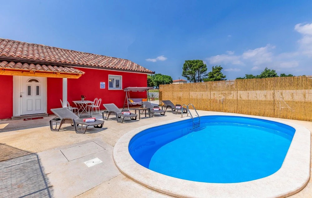 One-Bedroom Holiday Home In Hreljici