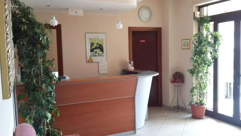 Hotel Caimo Bed-Breakfast