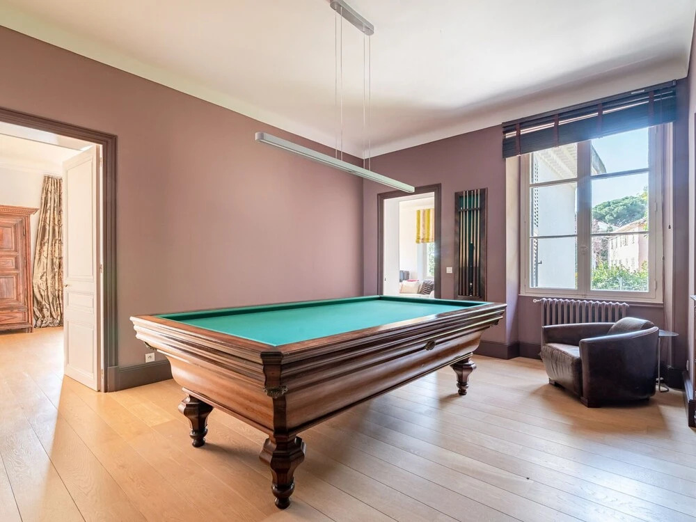 Premium Holiday Home in Cannes la Bocca With Swimming Pool
