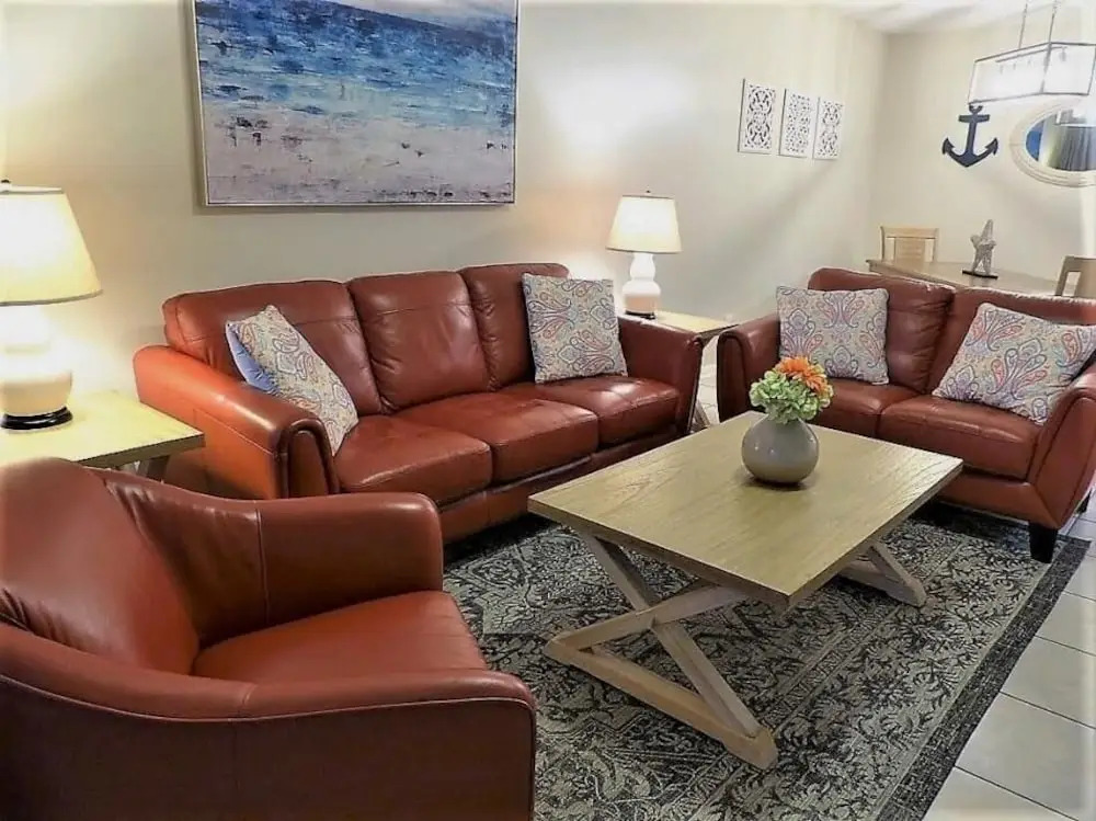 Pelican Pointe 504 3 Bedroom Condo
