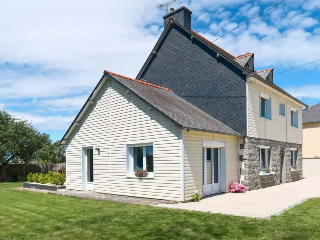 Holiday Home Ty Manolo by Interhome