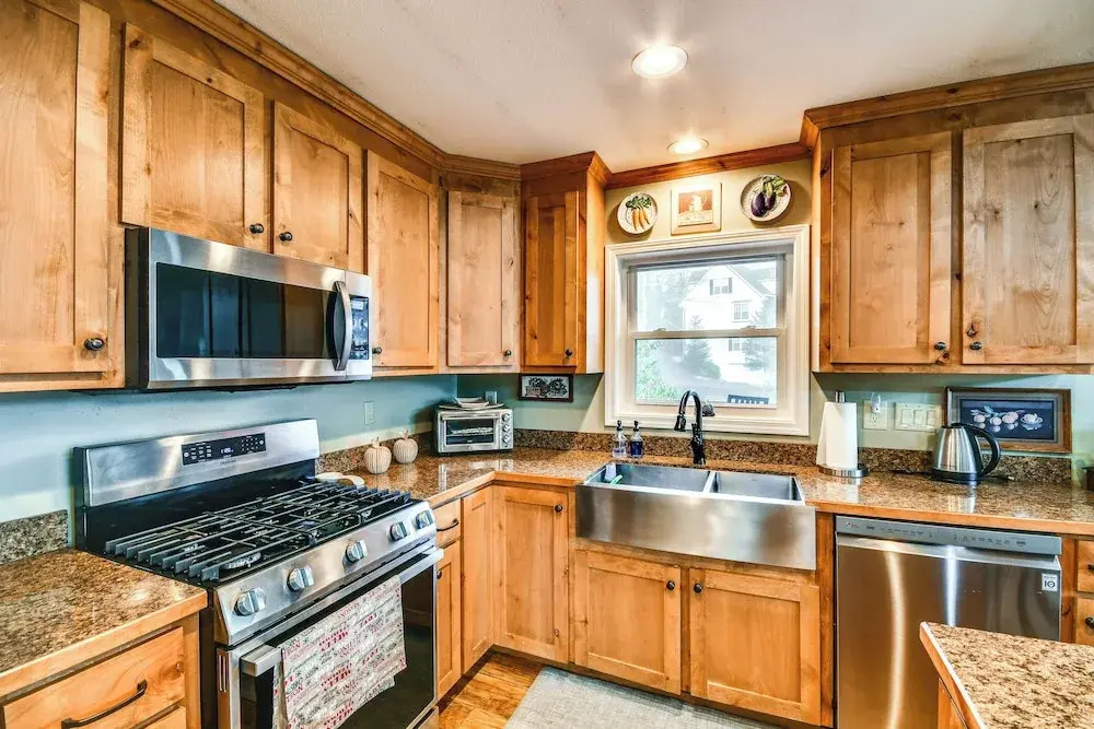 Pool & Golf Club! Riverfront Retreat in Newland