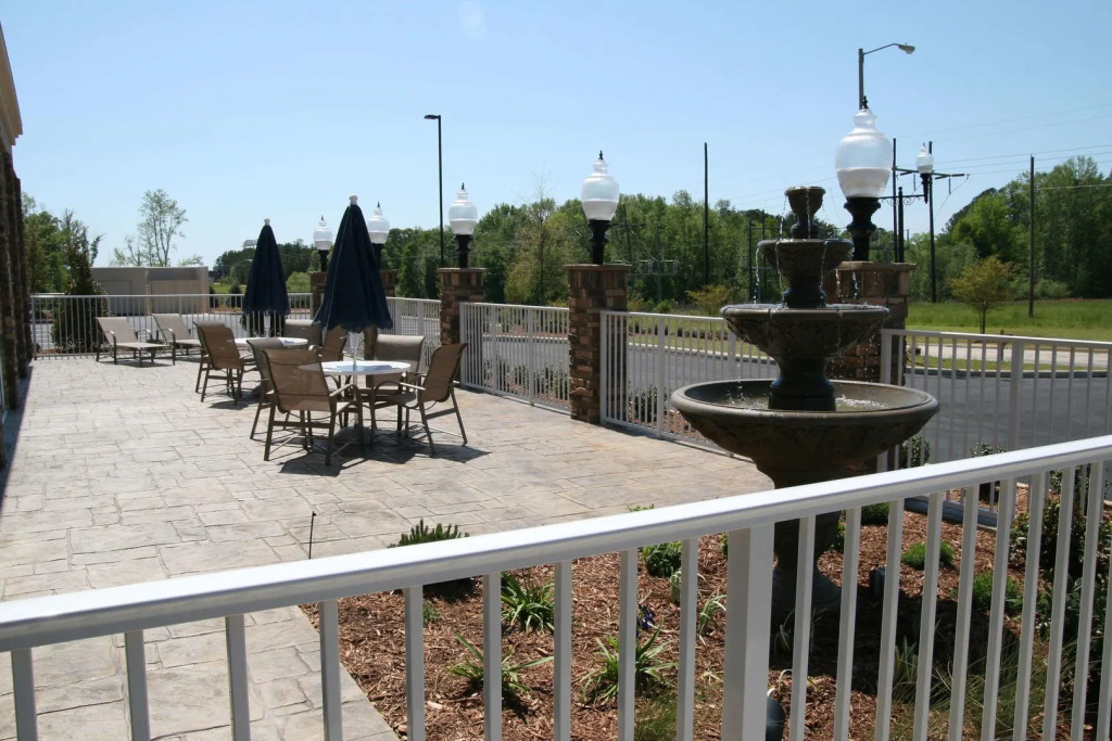 Hampton Inn & Suites Lanett-I-85