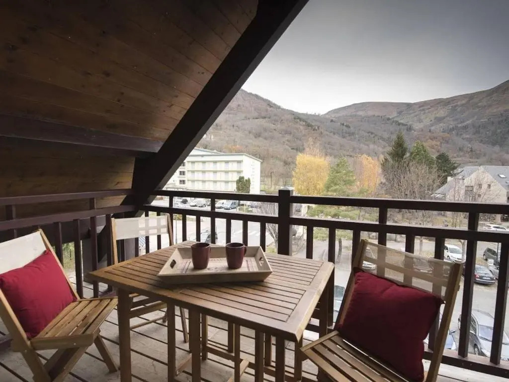 Appartement Saint-Lary-Soulan, 4 pièces, 10 personnes - FR-1-296-340