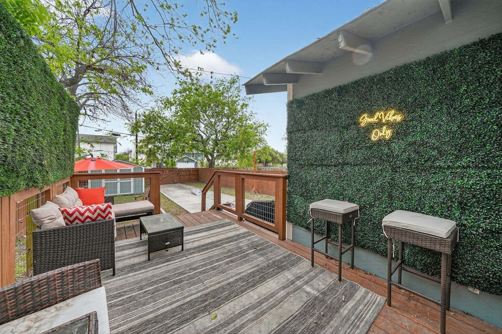 Minutes From Alamodome, Riverwalk, Pearl And Hbgcc 3 Bedroom Home