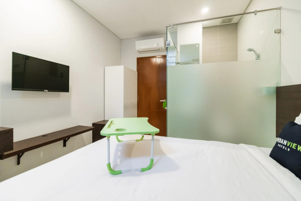 Urbanview Hotel Casa Kota Mangga Besar