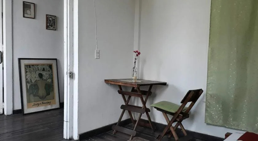 La Casa Cafe Guesthouse