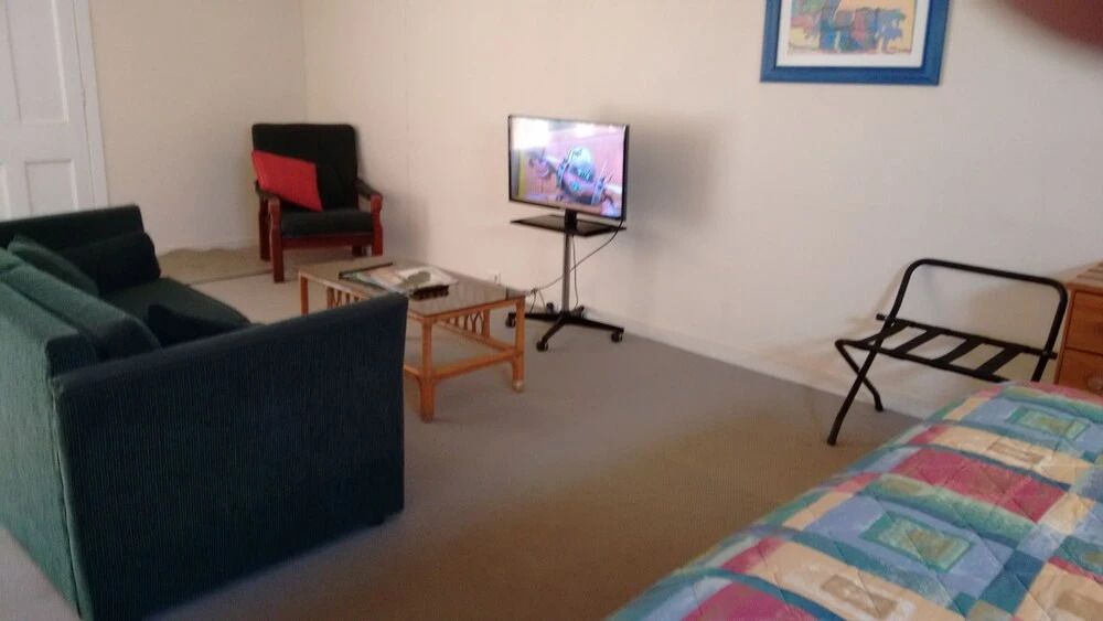 Nuffka Apartments
