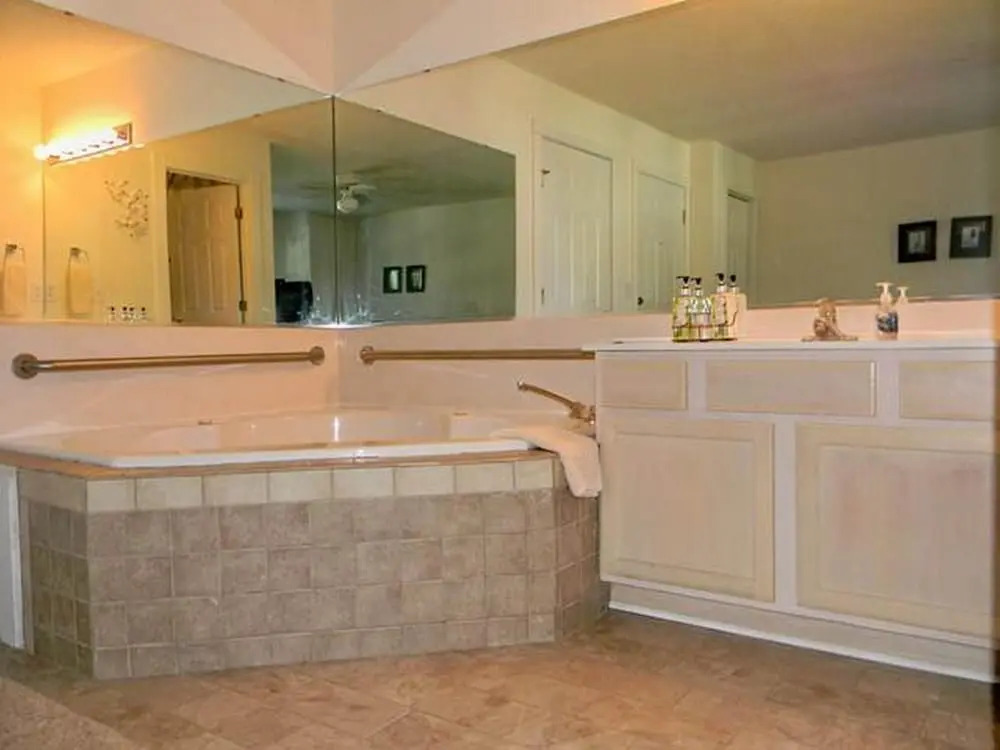 Colony II Golf Condos by Sloane Realty Vacations