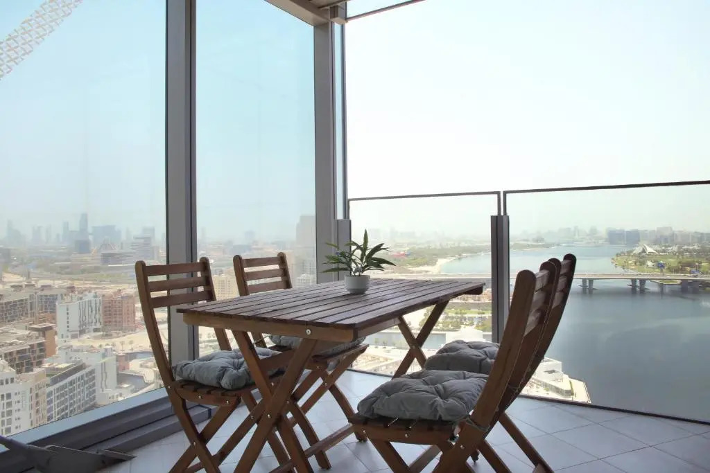D1 Tower - 2BR Apartment - Allsopp&Allsopp