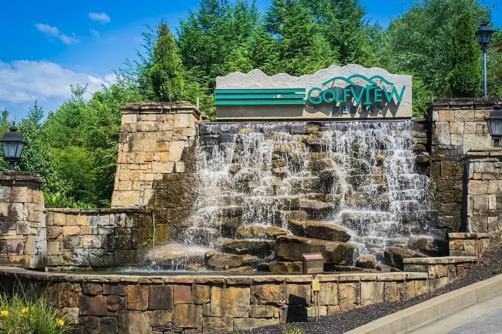 1404 Golf View Towers Smoky Mtn Bearadise