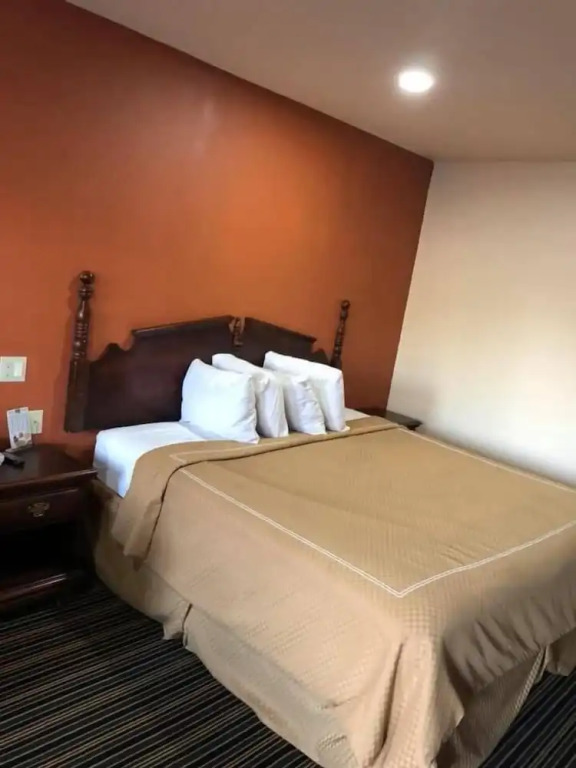 Scottish Inn and Suites Perry