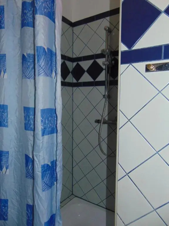 Leander Apartman