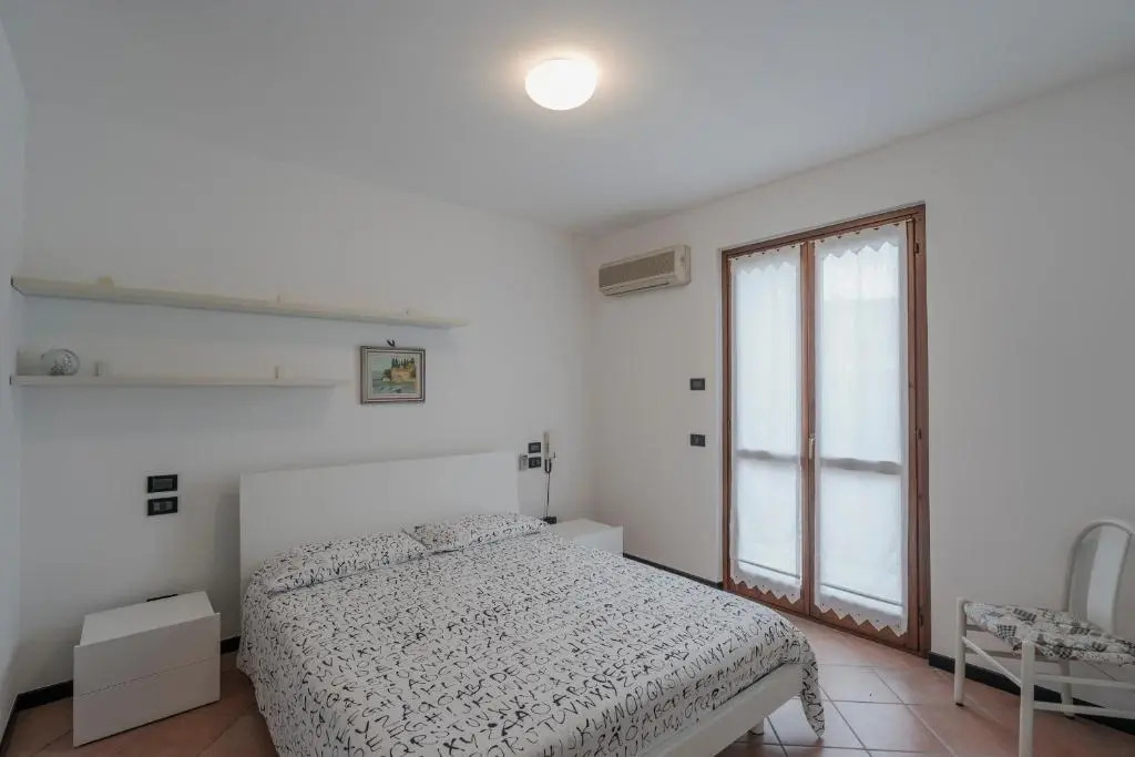 Casa Mary Tre - attico con terrazza a 2 passi dal lago