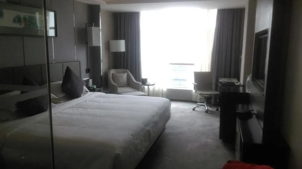 Zhuhai Herry Hotel