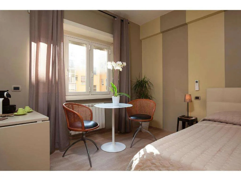 Alex's Guest House
