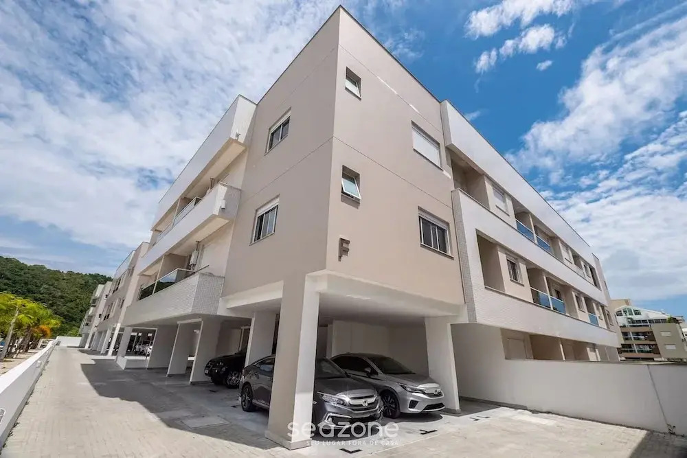 Full Stay in Condo With Pool Just 600 Meters From the Beach - Ccis