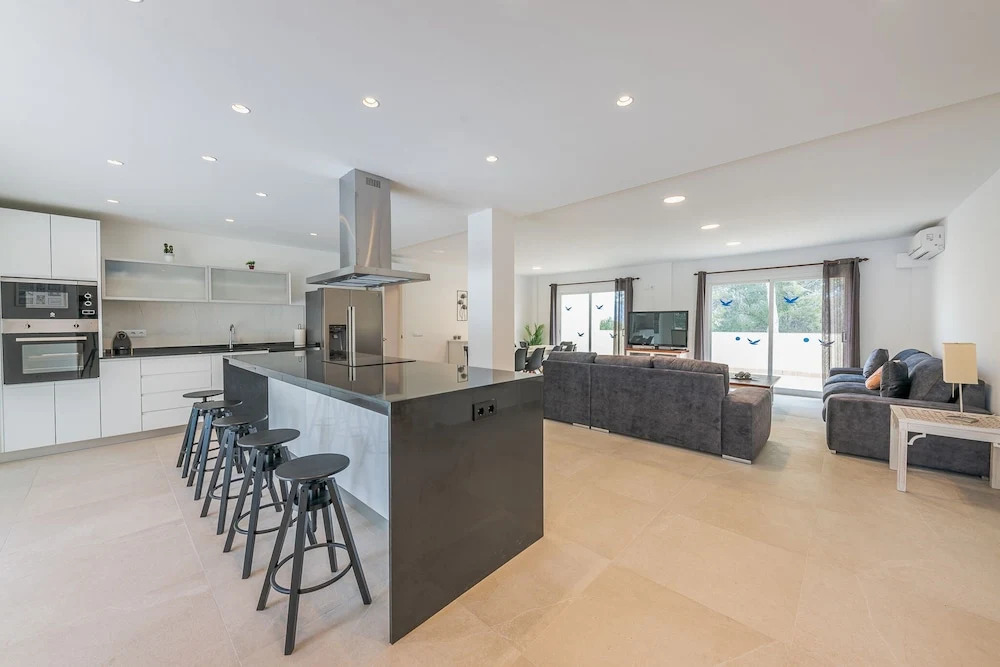 Villa Bahía de Palma - Family Only