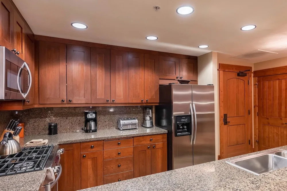 New Listing! Amenity-rich In Northstar Village 2 Bedroom Condo