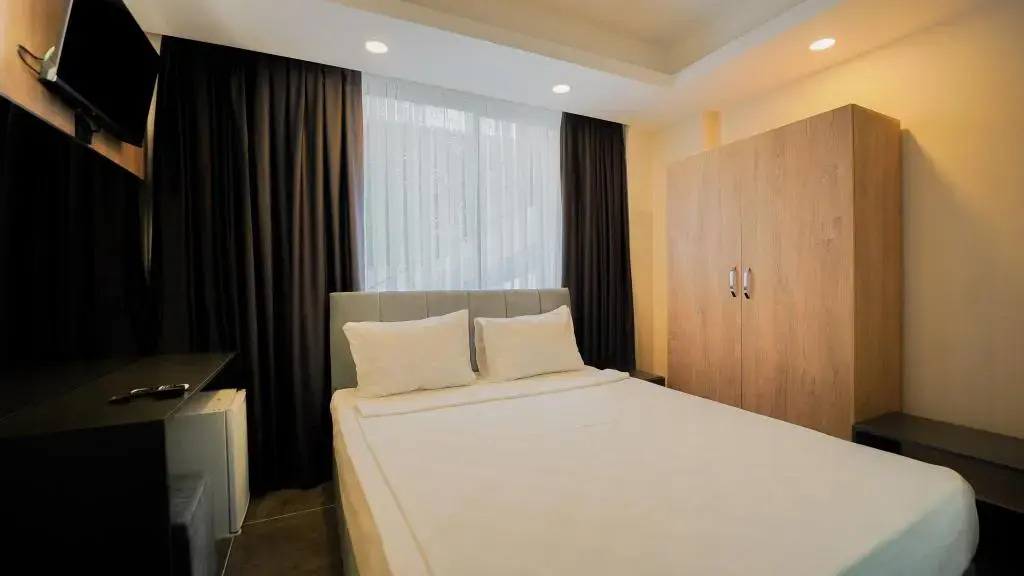 Blue Serenity Hotel