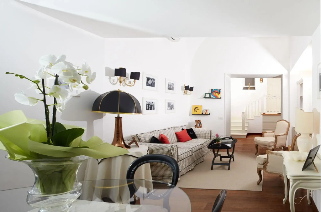 Villa La Zagara by CapriRooms