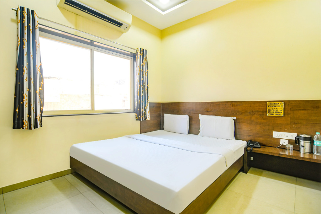 Fabhotel Satyug