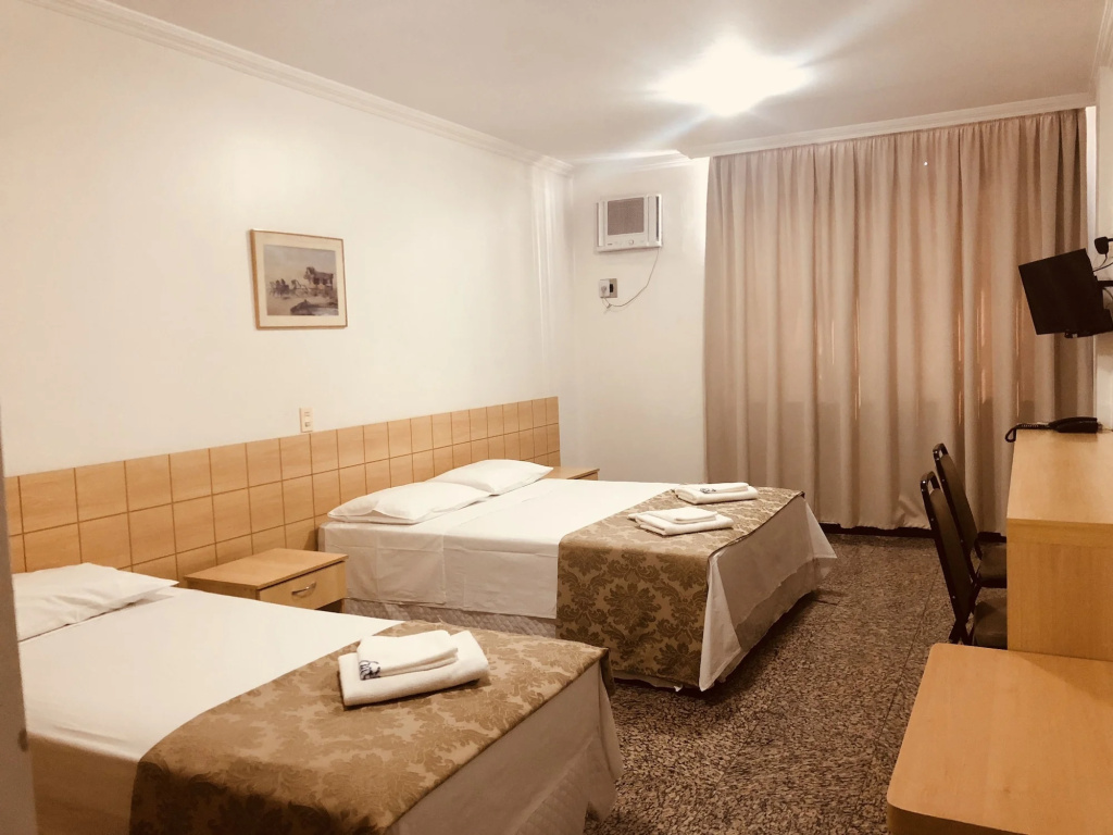 Hotel Diplomat by Bsb Inn