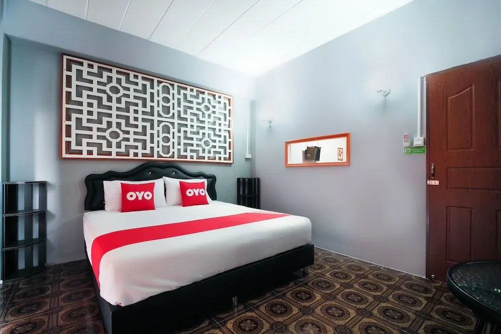 OYO 1006 FO Room