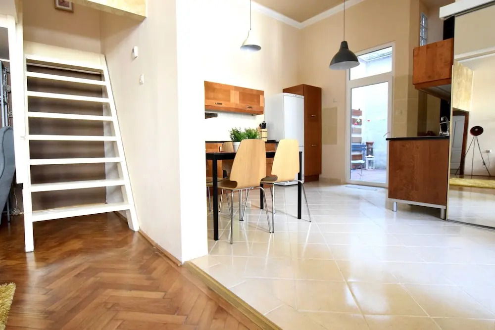 Standard Apartment by Hi5 - Mérleg 9.