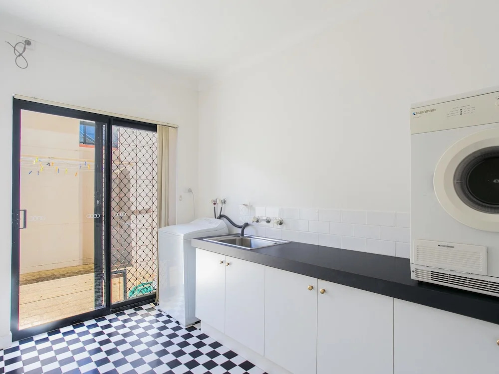 Beach Rd Villas by Rockingham Apartments