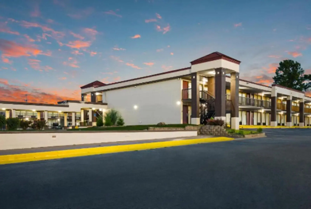 Horizon Inn & Suites