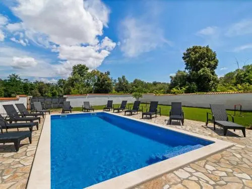 Holiday Home in Banjole near Pula Beach