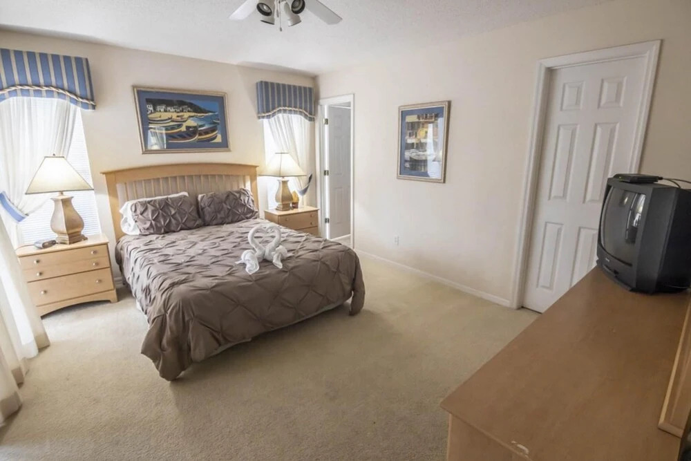 Emerald Island 4 Bedroom Home by Florida Star Vacations